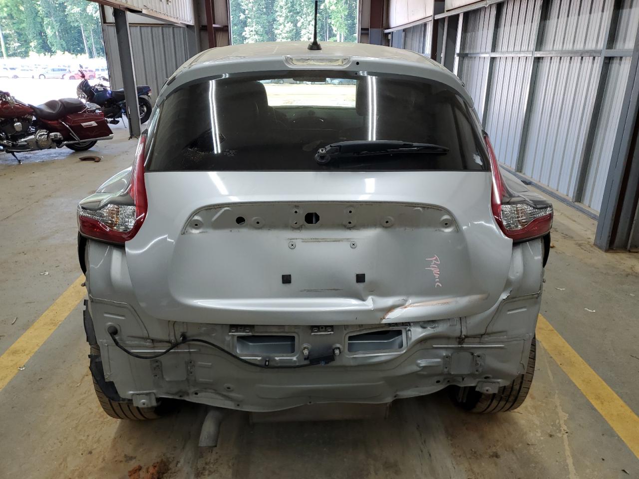 2015 Nissan Juke S VIN: JN8AF5MV8FT552654 Lot: 64931384