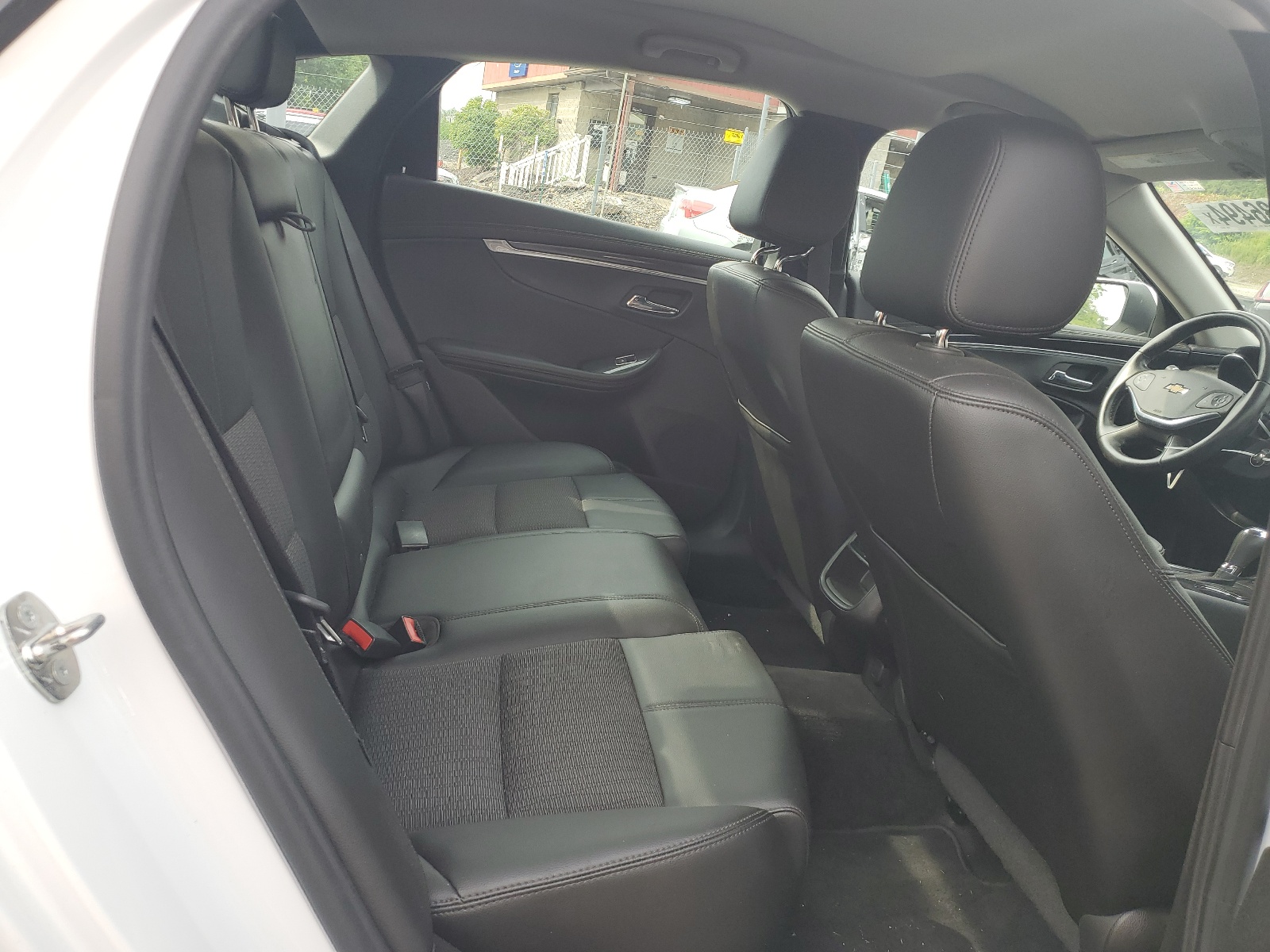 2G1115S32G9188437 2016 Chevrolet Impala Lt