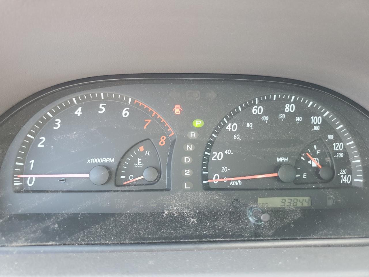 2003 Toyota Camry Le VIN: 4T1BE32K33U230229 Lot: 61848734