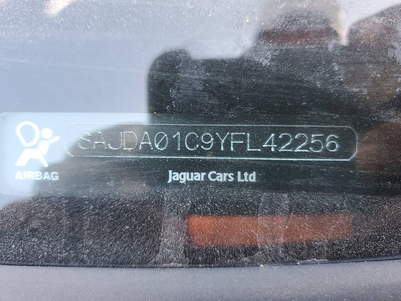 SAJDA01C9YFL42256 2000 Jaguar S-Type