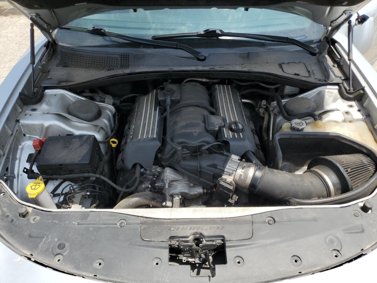 2020 Dodge Charger - Image 12
