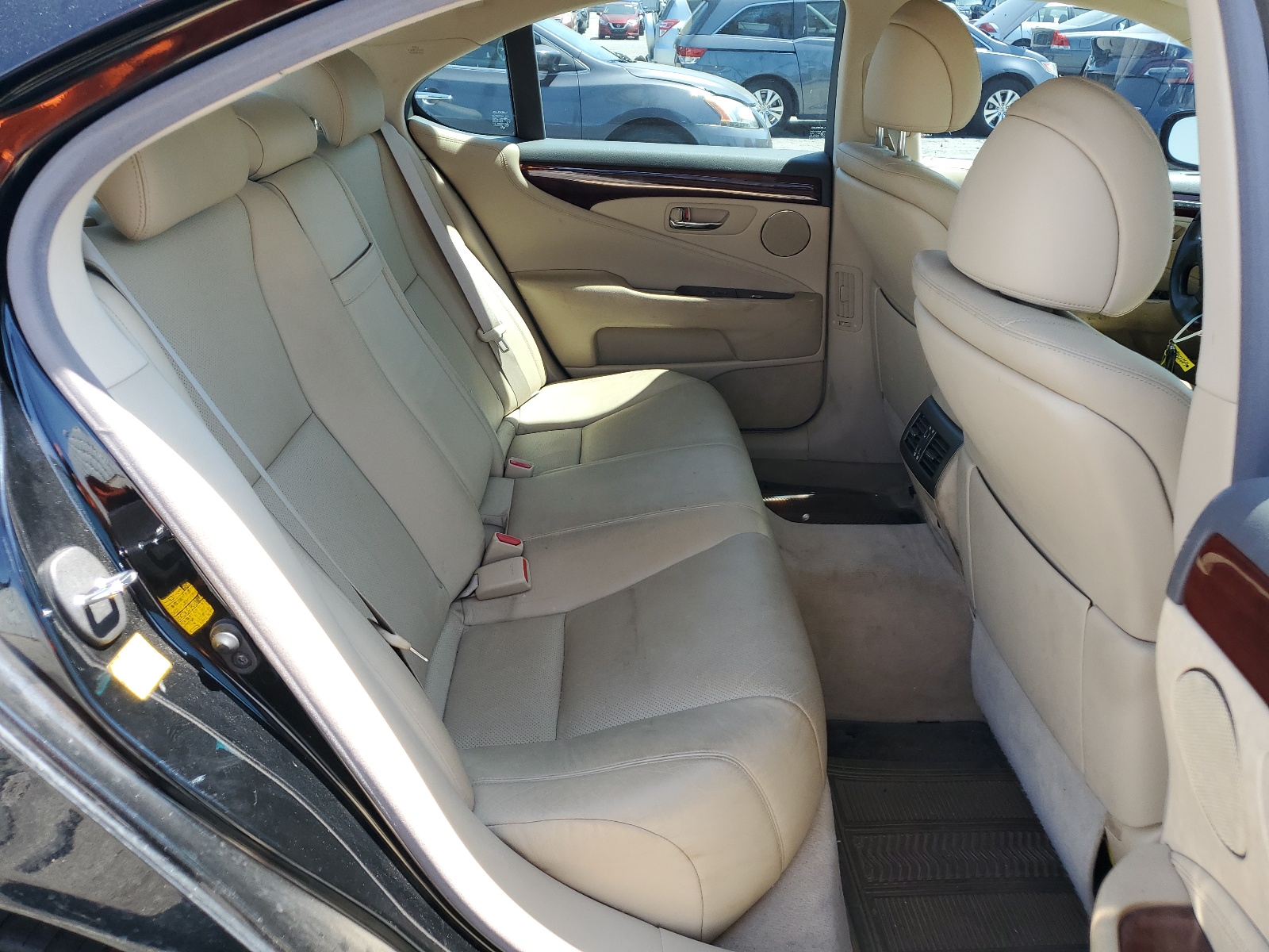 JTHBL46F295086137 2009 Lexus Ls 460