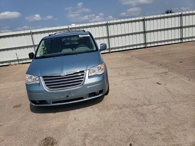 2010 Chrysler Town & Country Touring VIN: 2A4RR5D10AR262423 Lot: 63888684