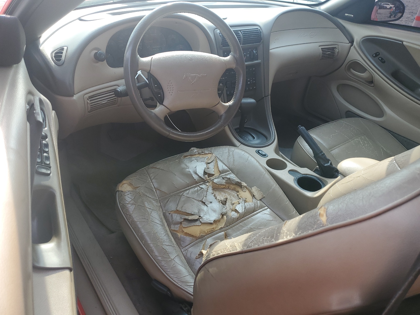 1FAFP44421F188440 2001 Ford Mustang