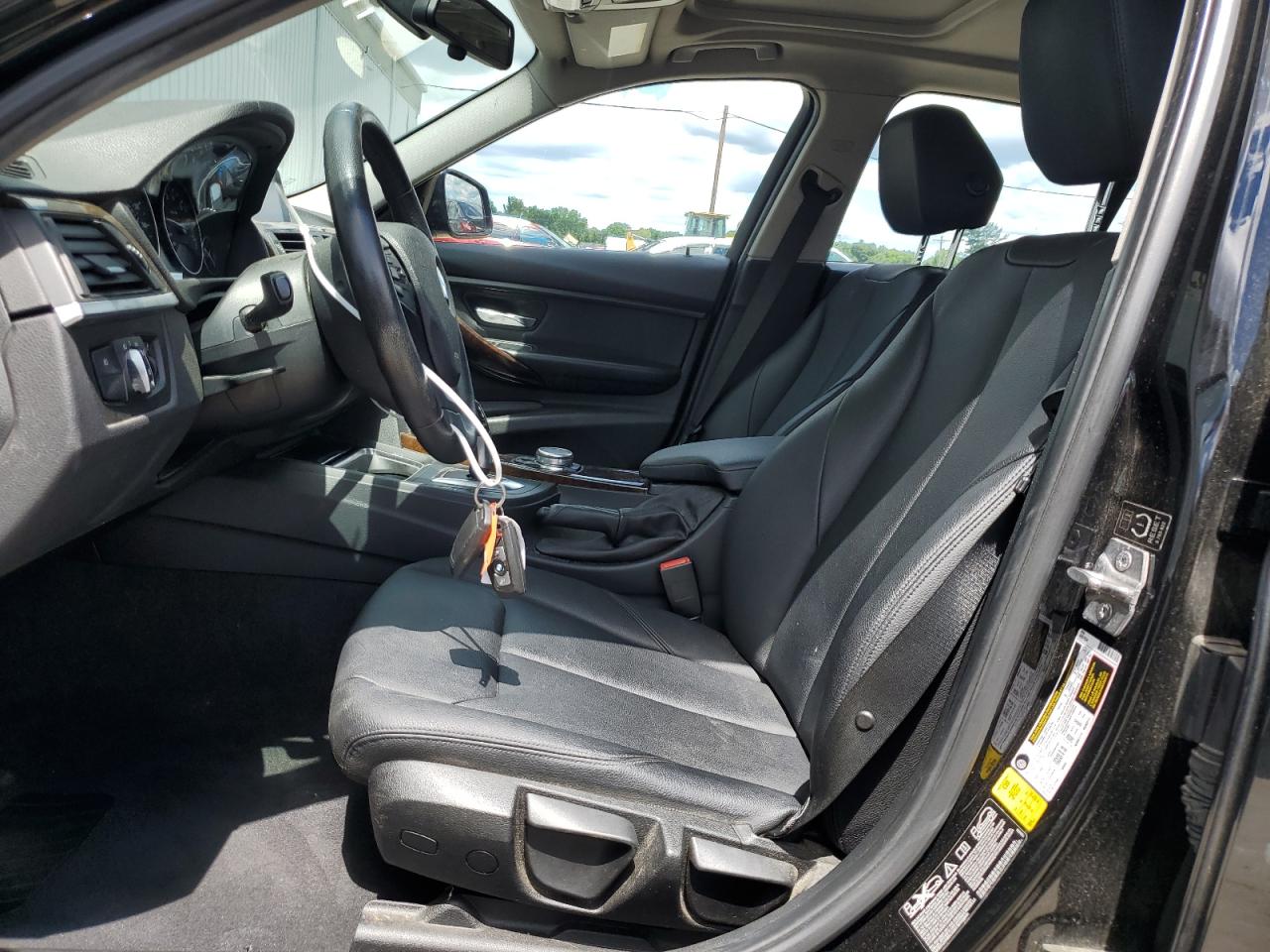 2015 BMW 320 I xDrive VIN: WBA3C3G5XFNT52678 Lot: 61022844