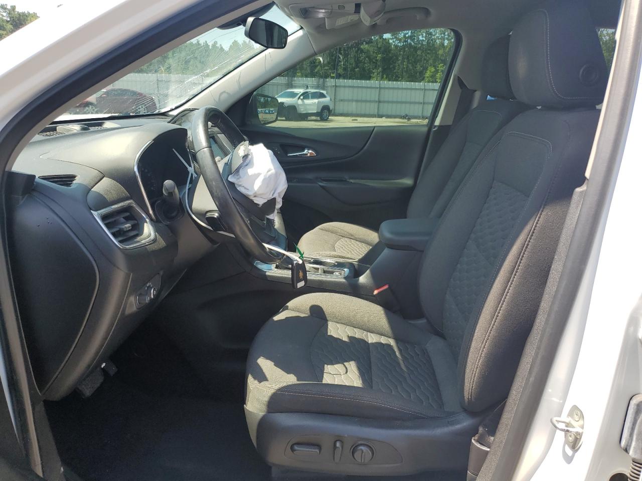 2019 Chevrolet Equinox Lt VIN: 2GNAXKEV2K6257145 Lot: 63421714