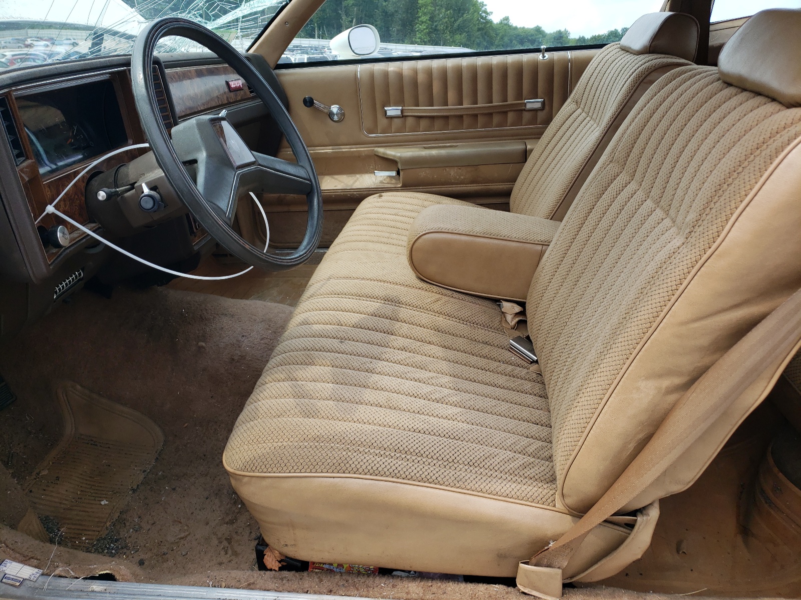 1G1AZ37K2CB161423 1982 Chevrolet Monte Carlo