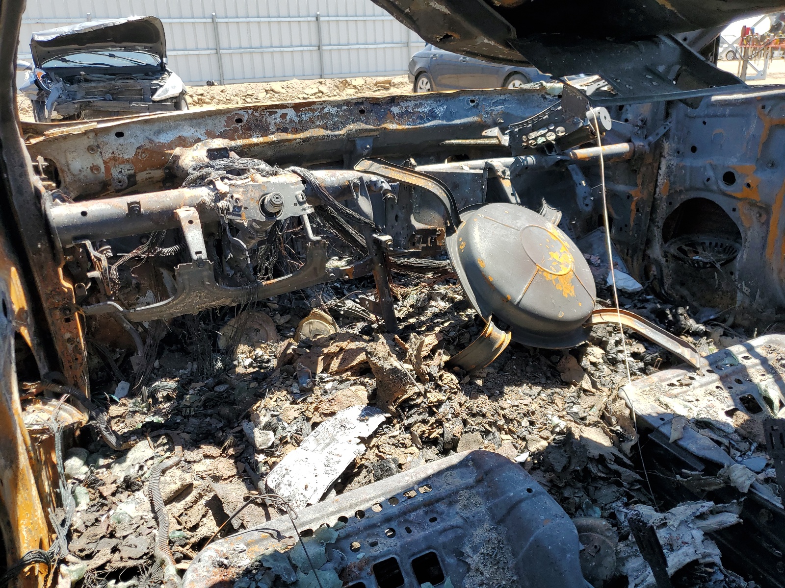 JTDBE32K730242184 2003 Toyota Camry Le