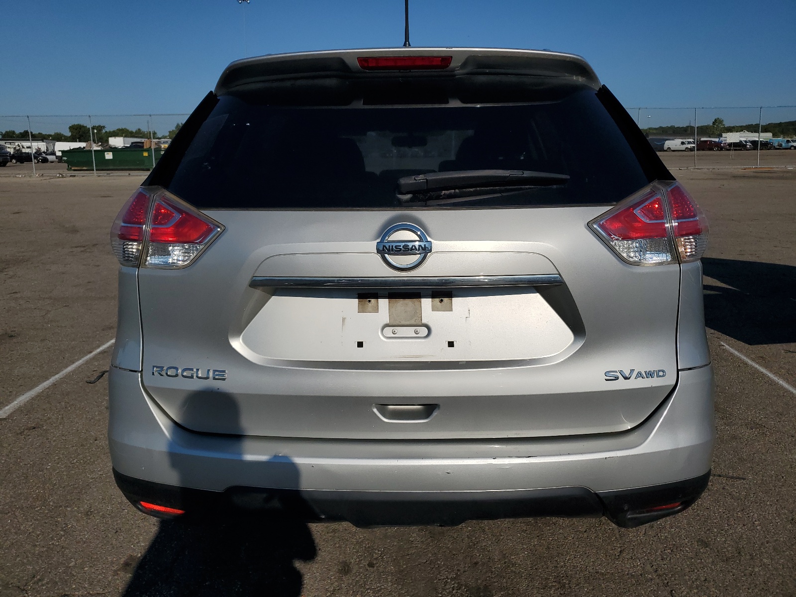 2016 Nissan Rogue S vin: JN8AT2MV4GW150492