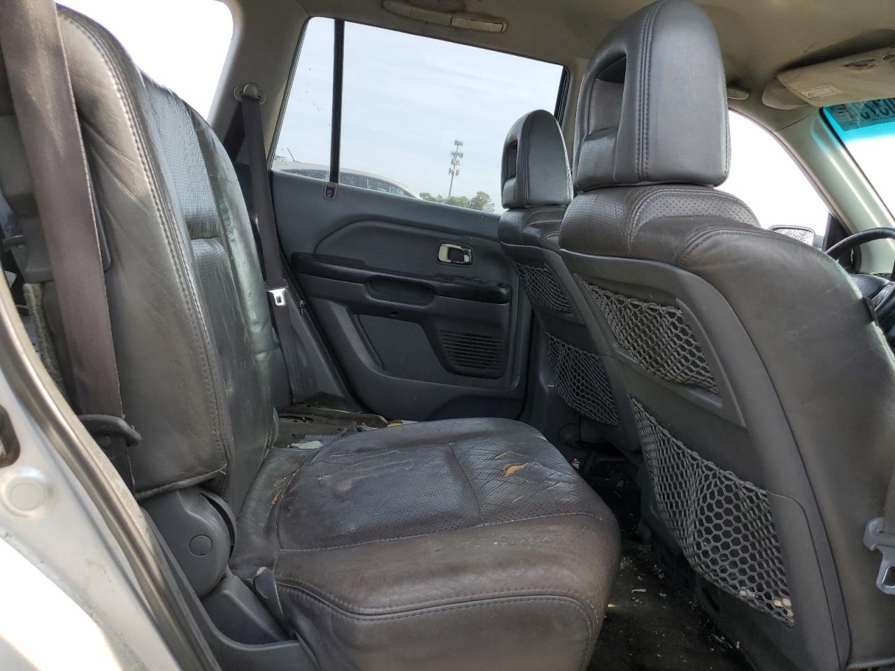 2004 Honda Pilot Exl VIN: 2HKYF18764H531284 Lot: 64303734