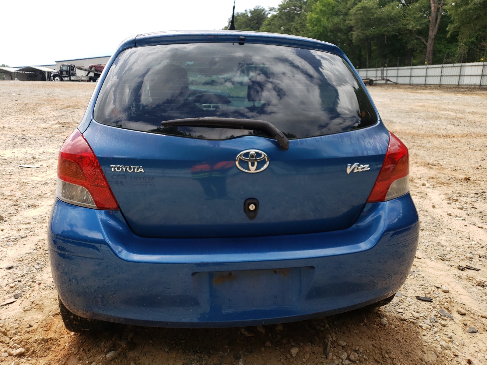 JTDKT4K30A5294518 2010 Toyota Yaris