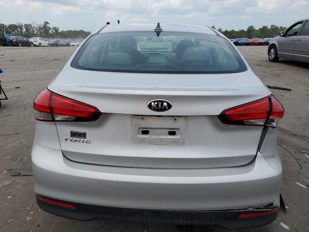 2017 Kia Forte Lx VIN: 3KPFL4A72HE049840 Lot: 63807464
