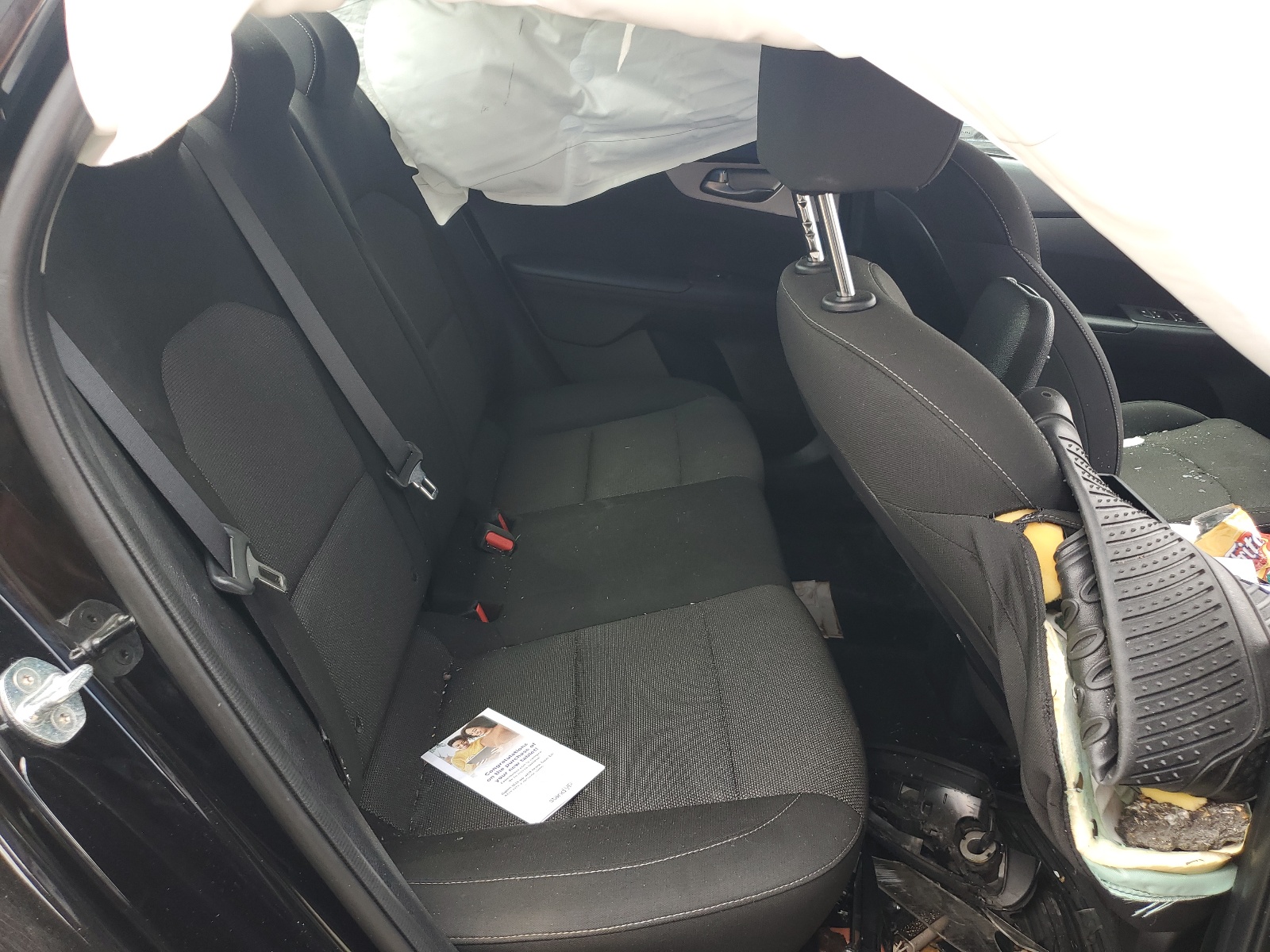 3KPF24AD8NE417362 2022 Kia Forte Fe