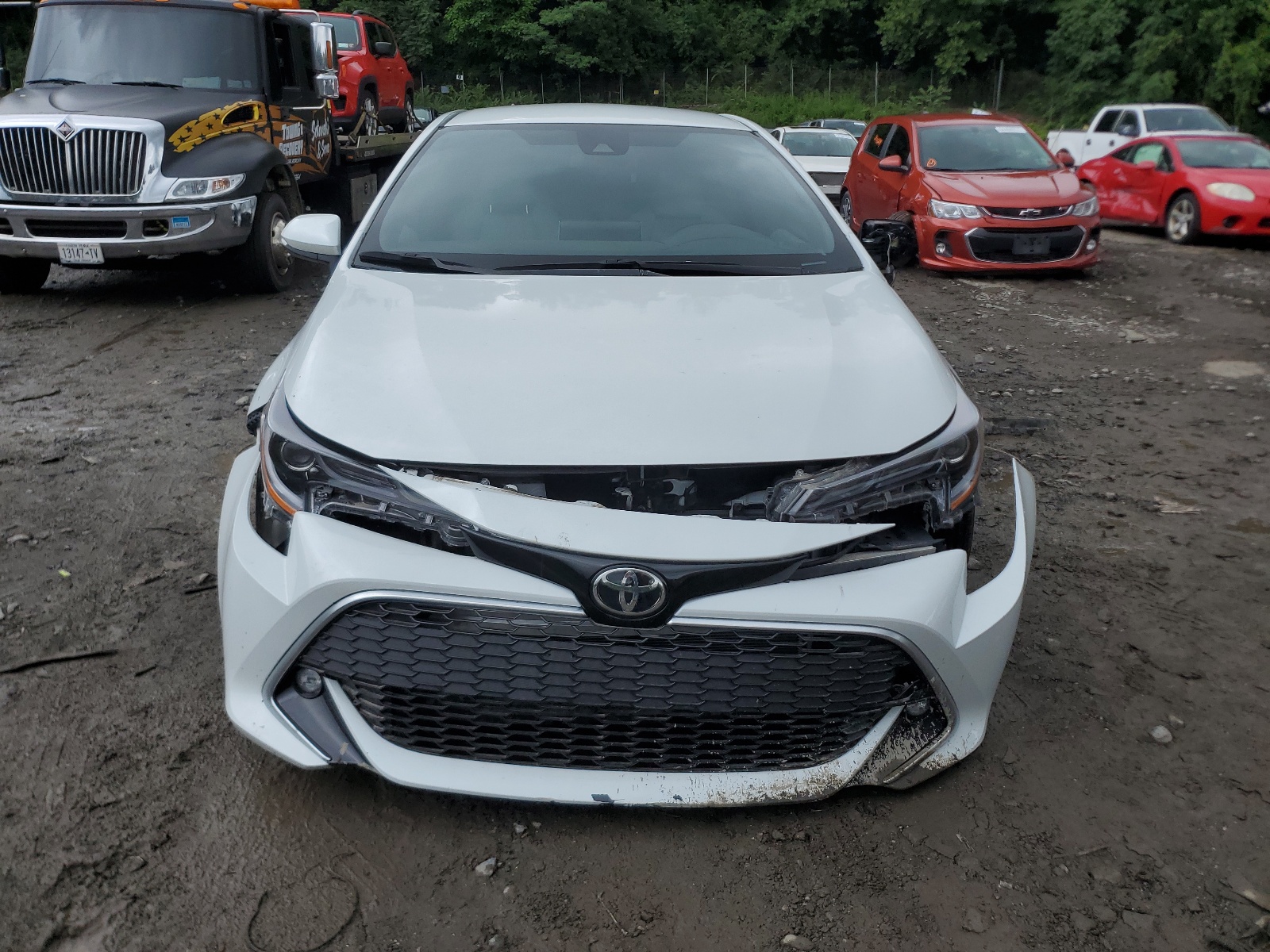 2021 Toyota Corolla Xse vin: JTNA4MBE5M3133166