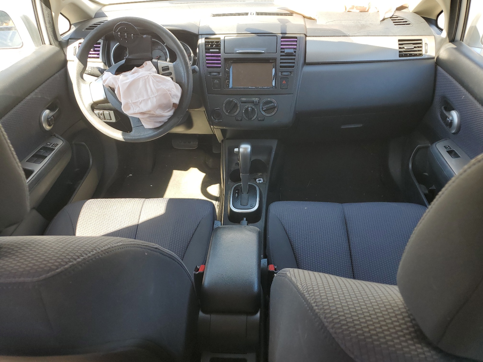 3N1BC13E59L412575 2009 Nissan Versa S