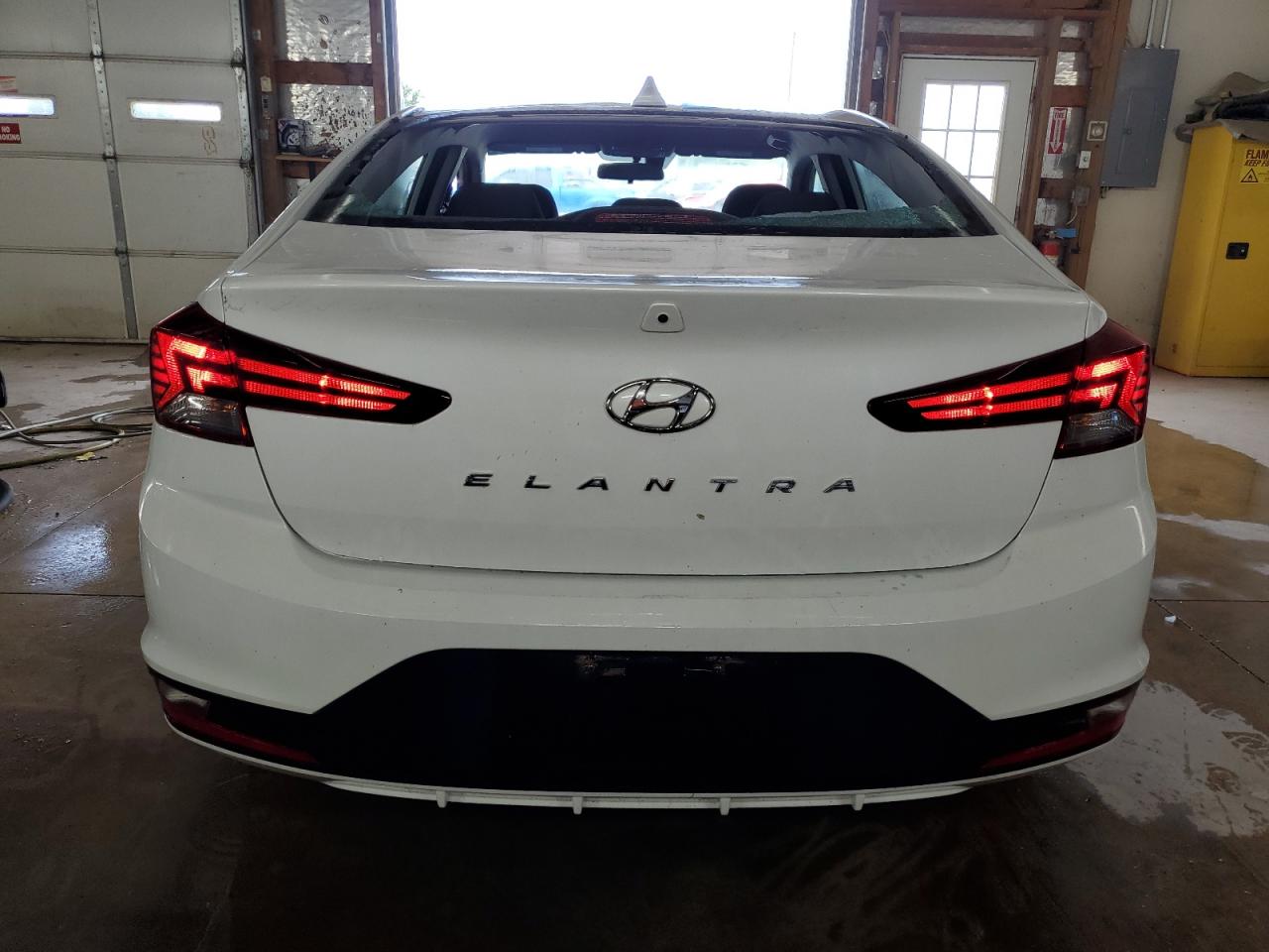 2020 Hyundai Elantra Sel VIN: 5NPD84LF0LH614393 Lot: 64606614