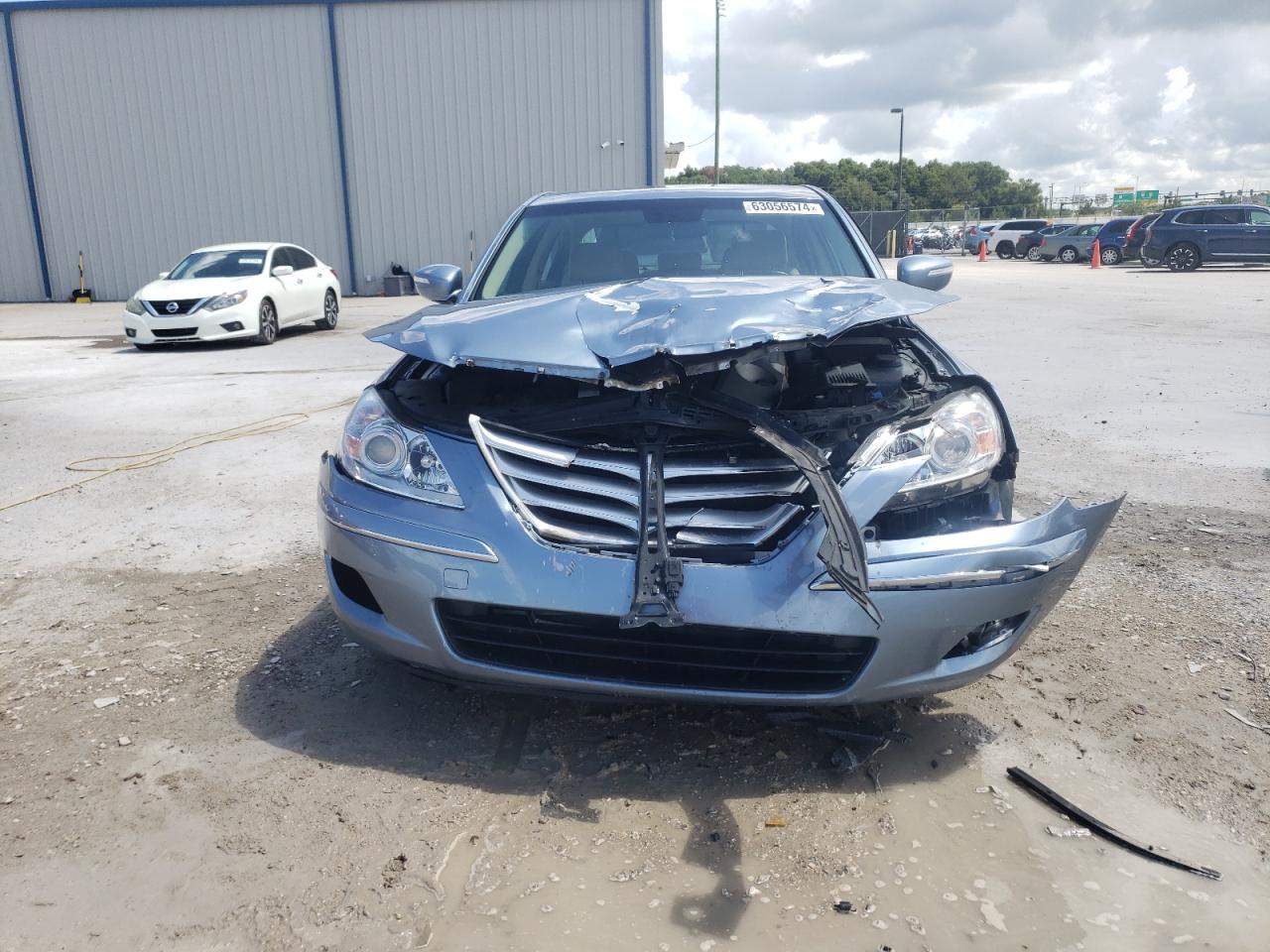 2010 Hyundai Genesis 3.8L VIN: KMHGC4DE2AU075923 Lot: 63056574