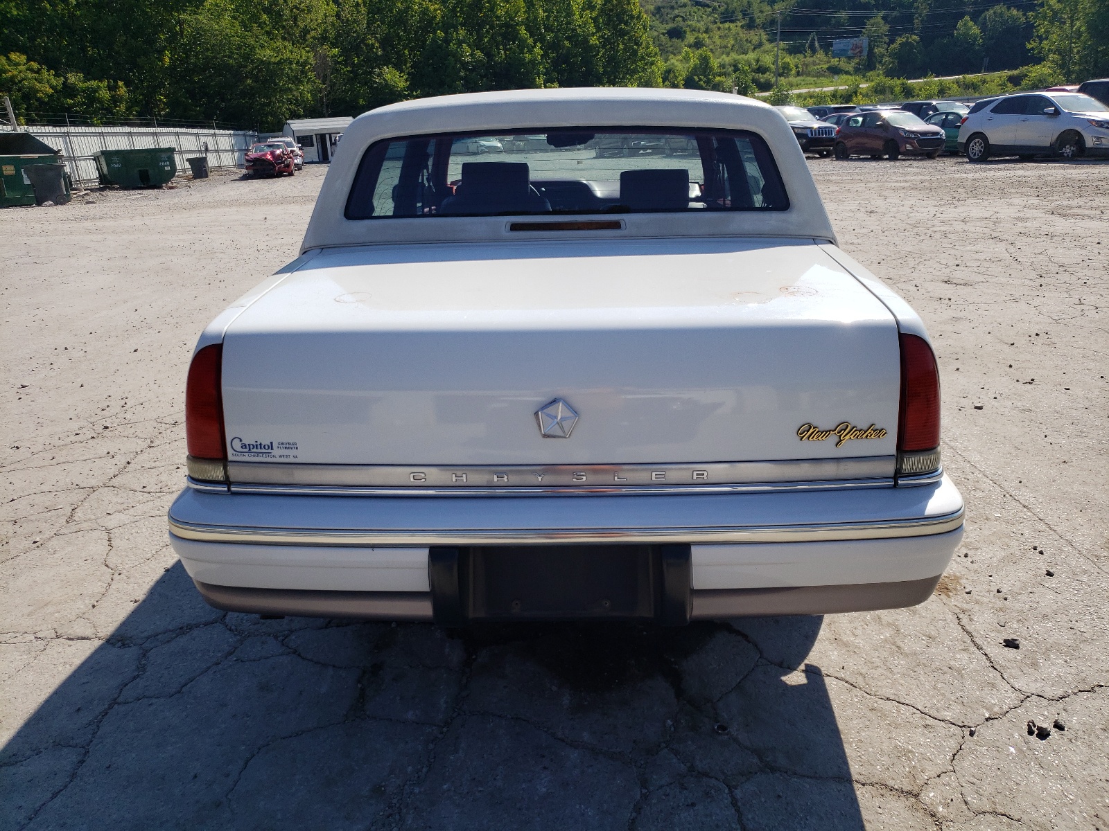 1C3XV66L8PD113433 1993 Chrysler New Yorker Fifth Avenue