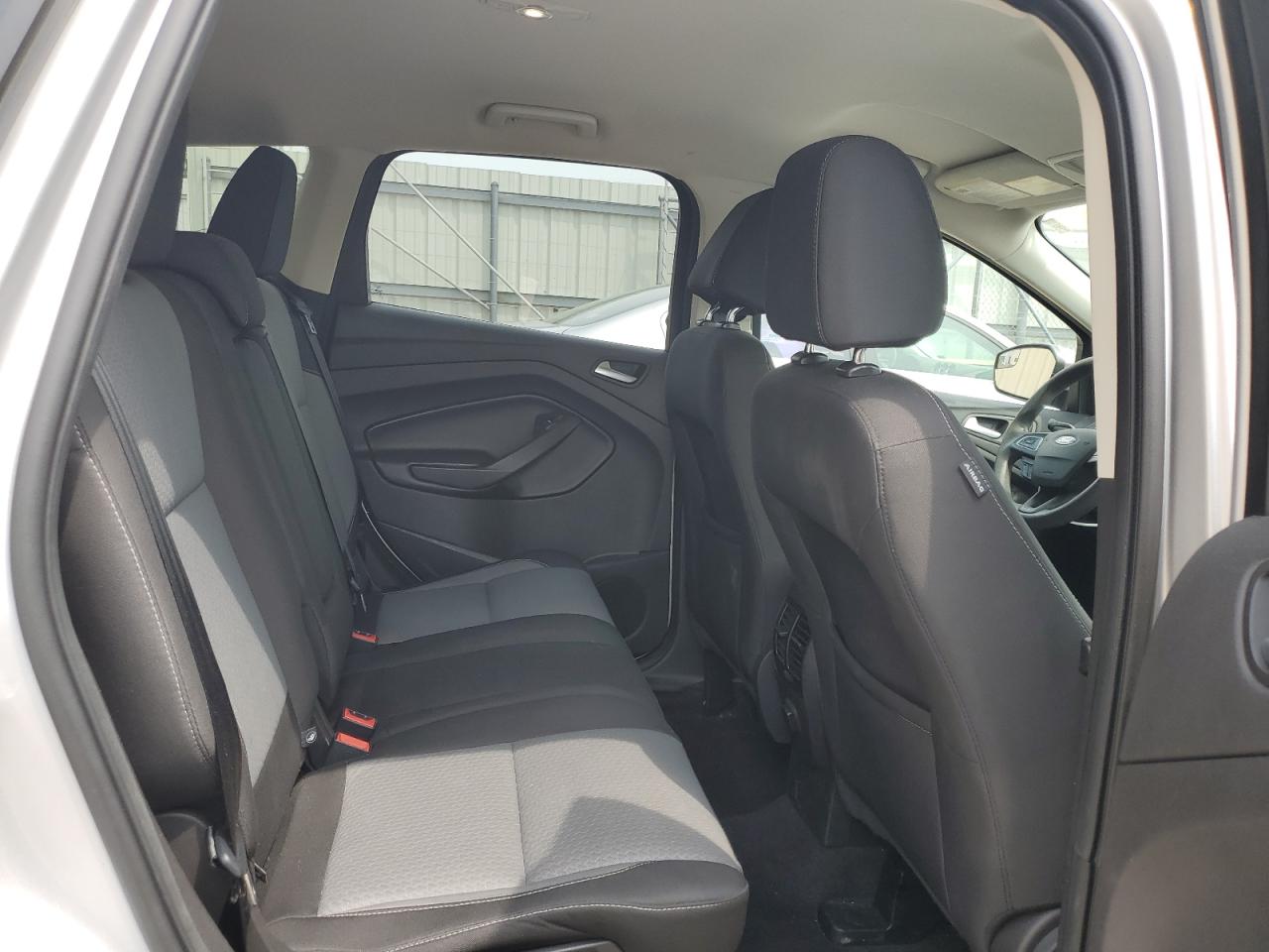 2017 Ford Escape Se VIN: 1FMCU0GD9HUD05894 Lot: 64190724