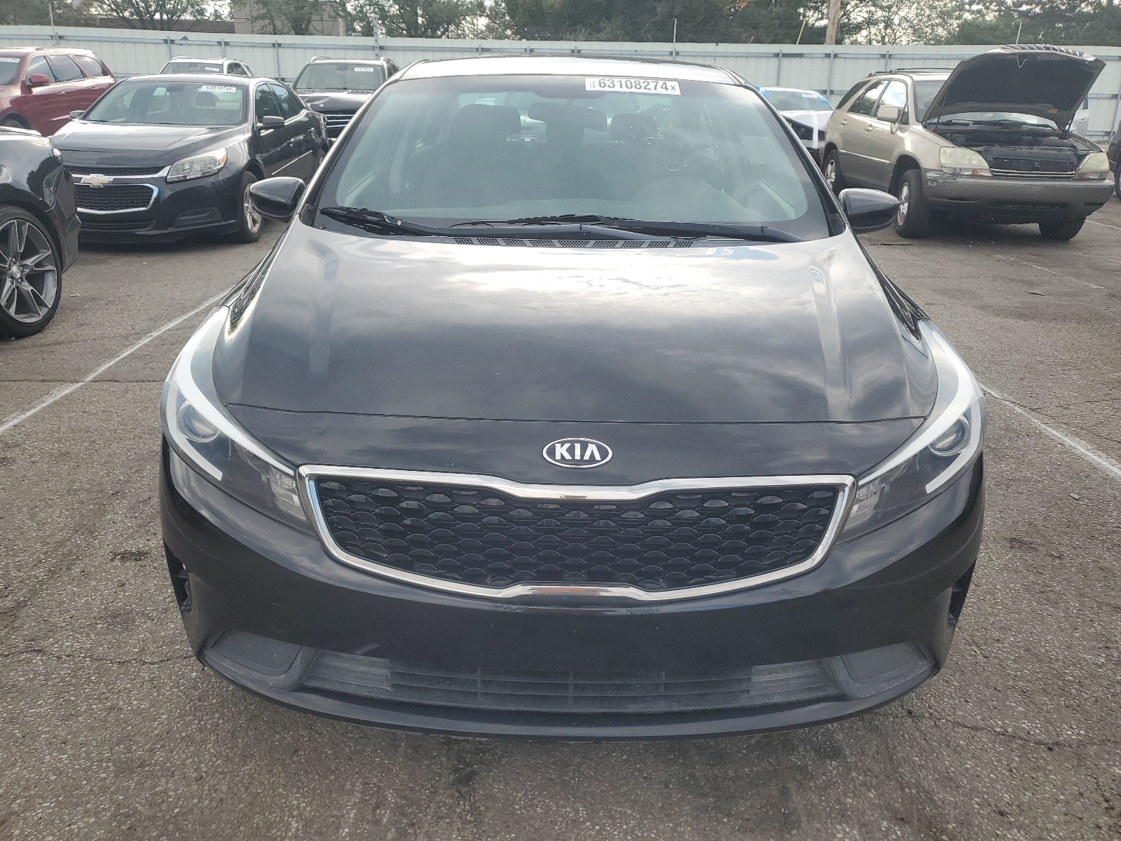 2017 Kia Forte Lx vin: 3KPFK4A77HE079029