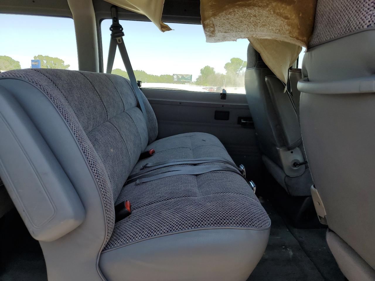 2000 Dodge Ram Wagon B2500 VIN: 2B4JB25Y7YK158917 Lot: 60315114