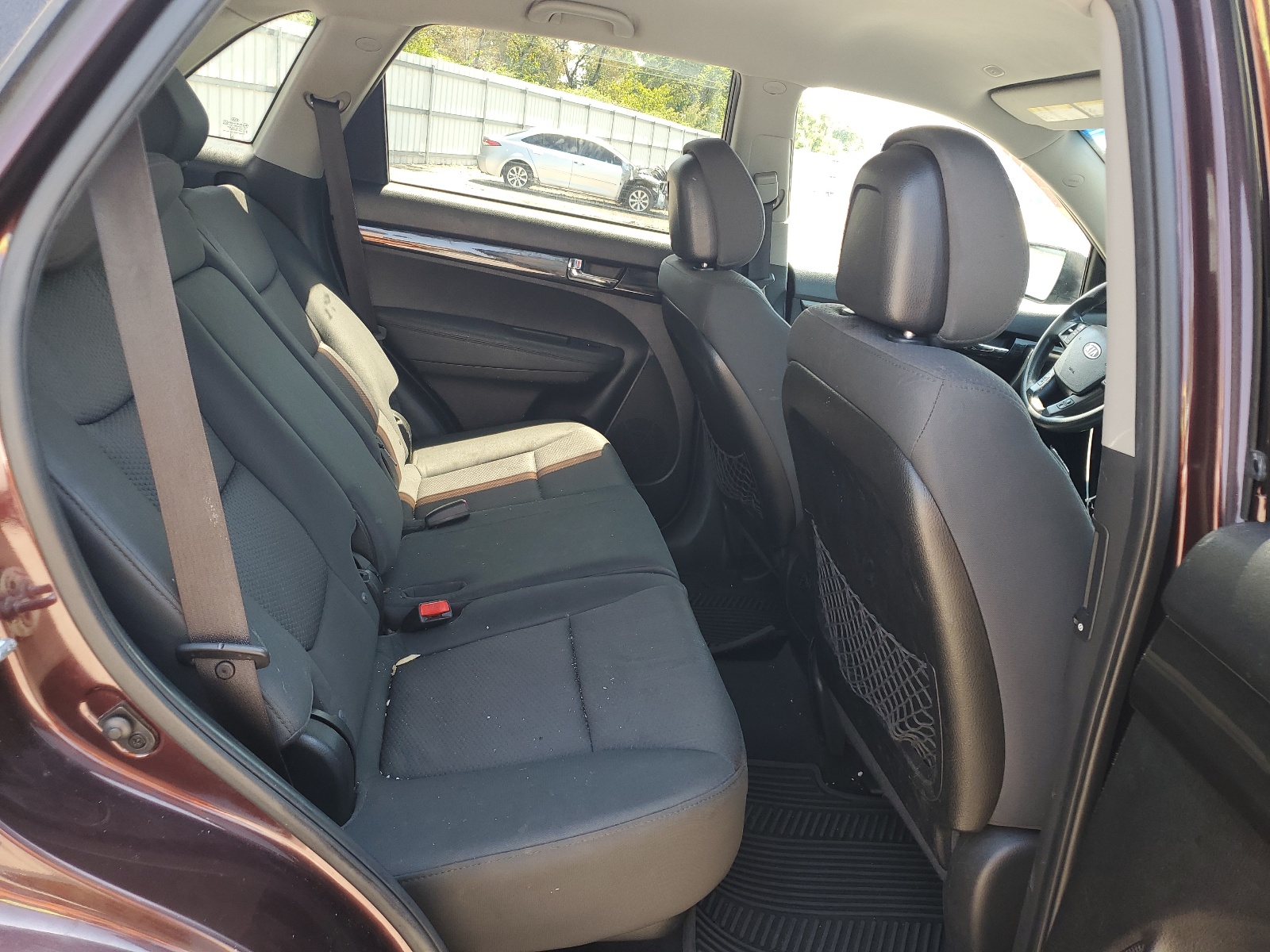 5XYKTCA68CG224054 2012 Kia Sorento Base