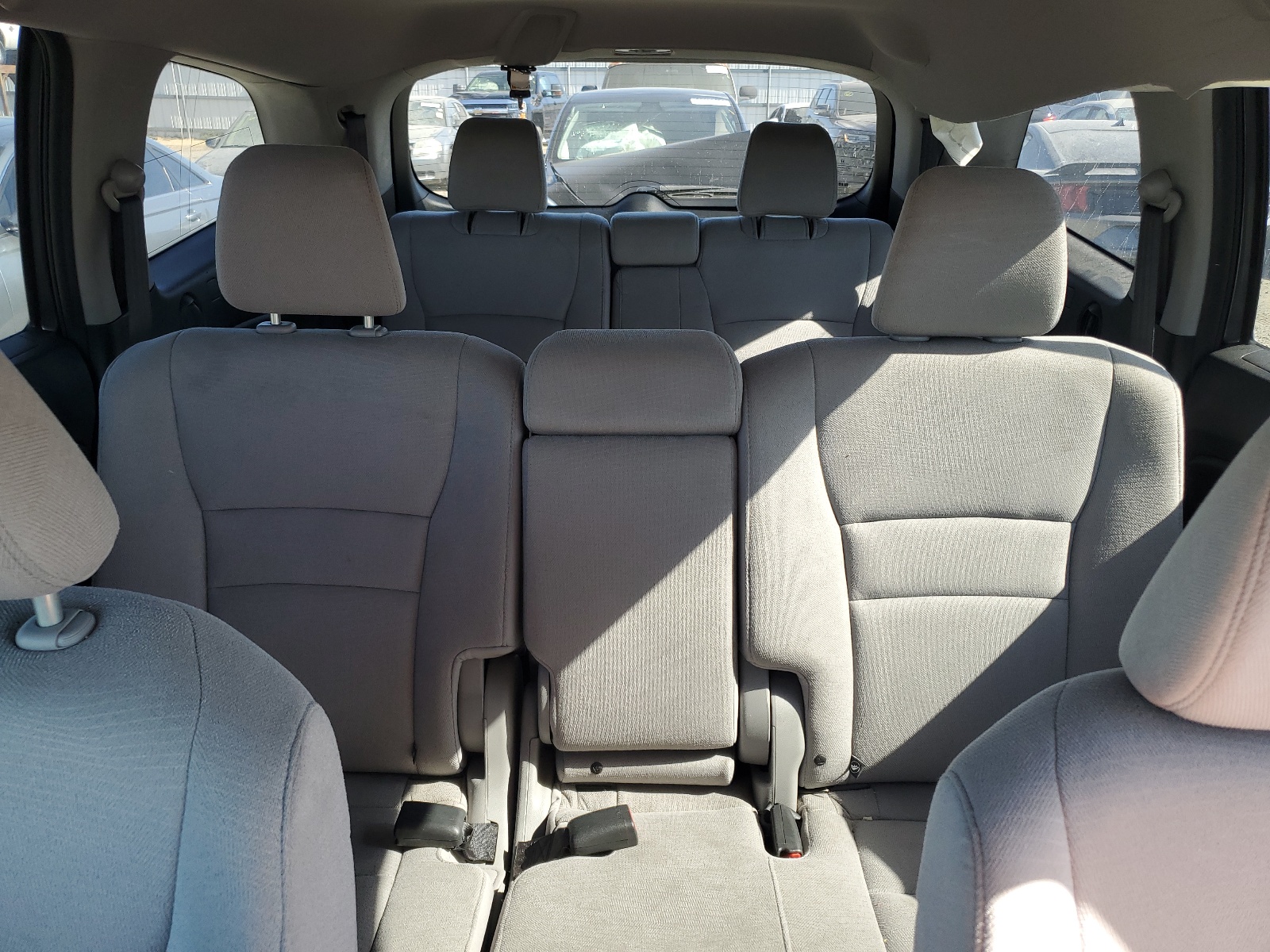 5FNYF5H1XGB019632 2016 Honda Pilot Lx