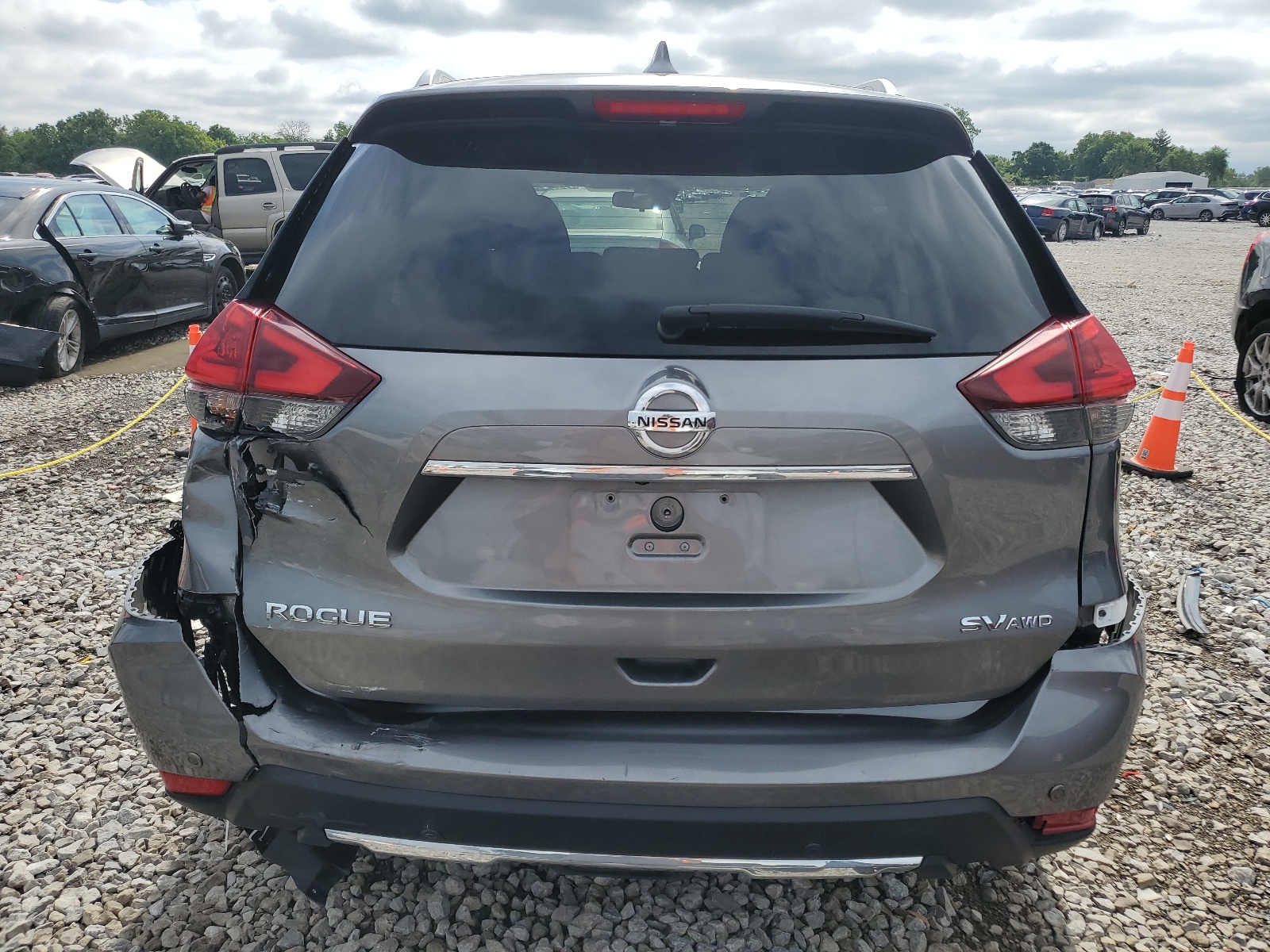 JN8AT2MV0KW385075 2019 Nissan Rogue S