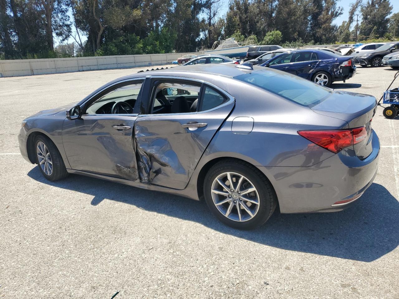 VIN 19UUB1F31KA003992 2019 ACURA TLX no.2