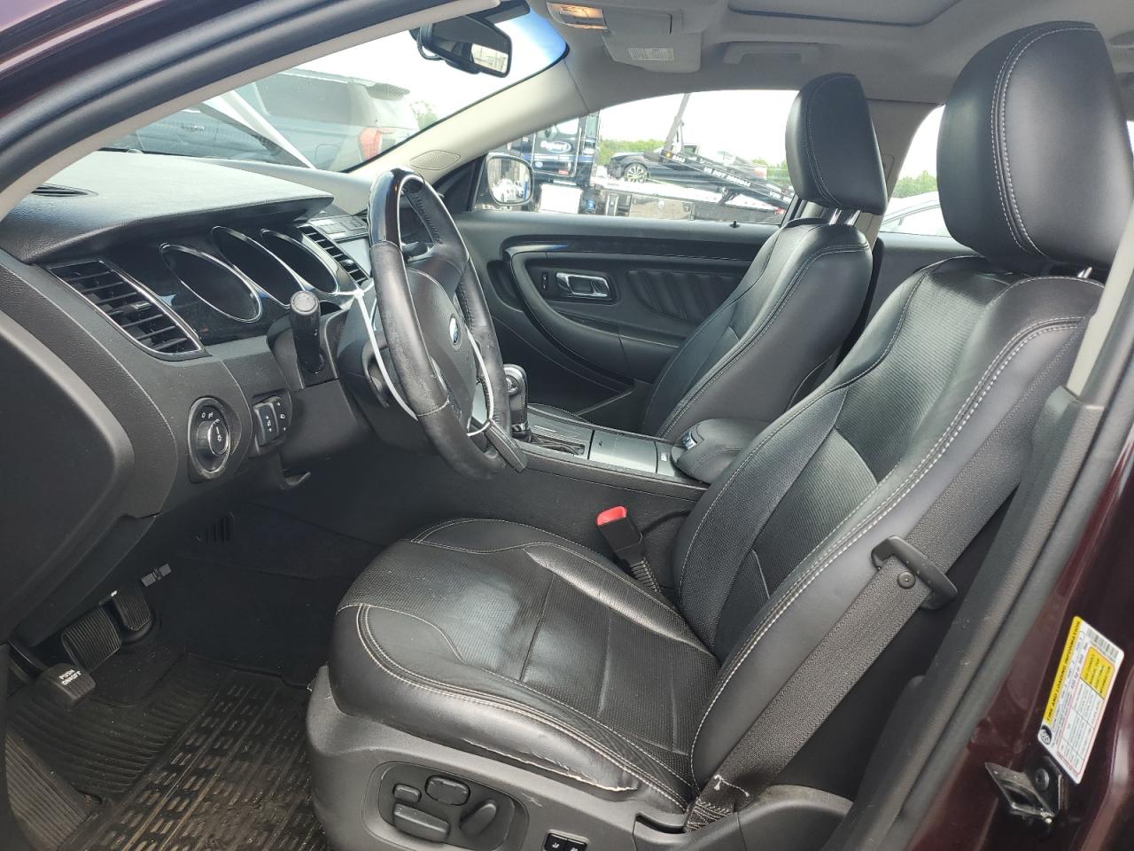 2011 Ford Taurus Limited VIN: 1FAHP2FW5BG103842 Lot: 61708534