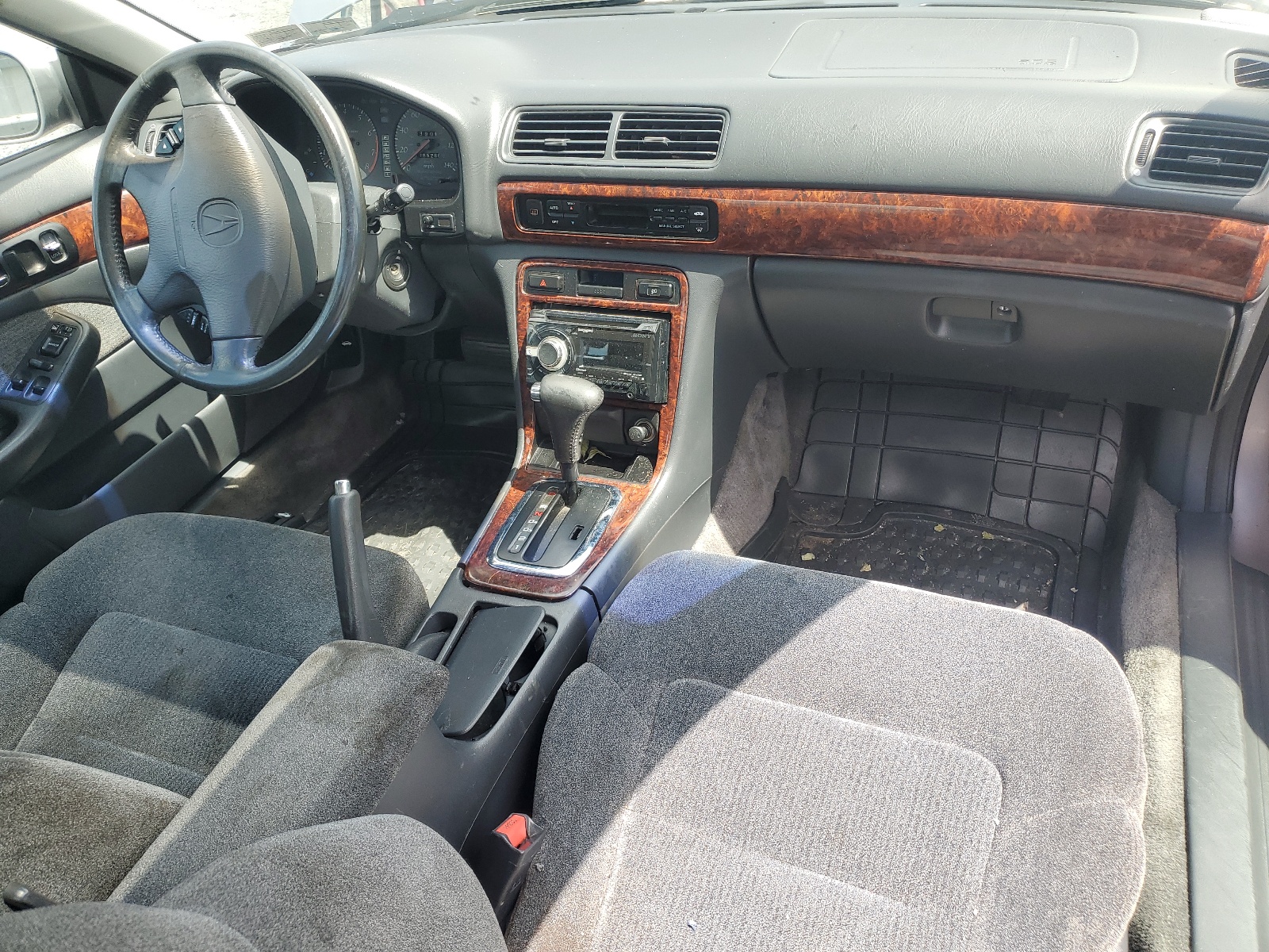 19UYA2244WL006663 1998 Acura 3.0Cl