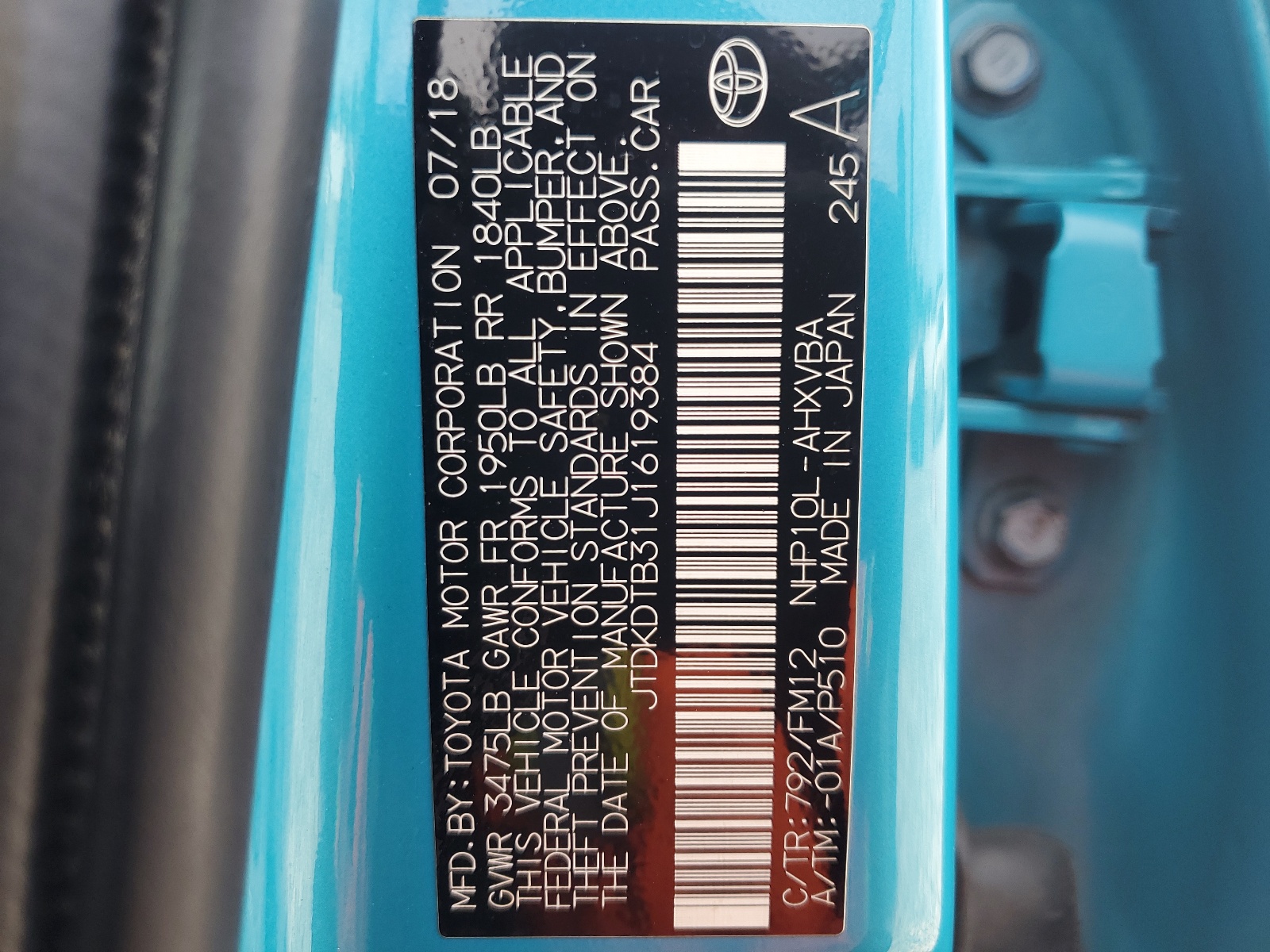 JTDKDTB31J1619384 2018 Toyota Prius C