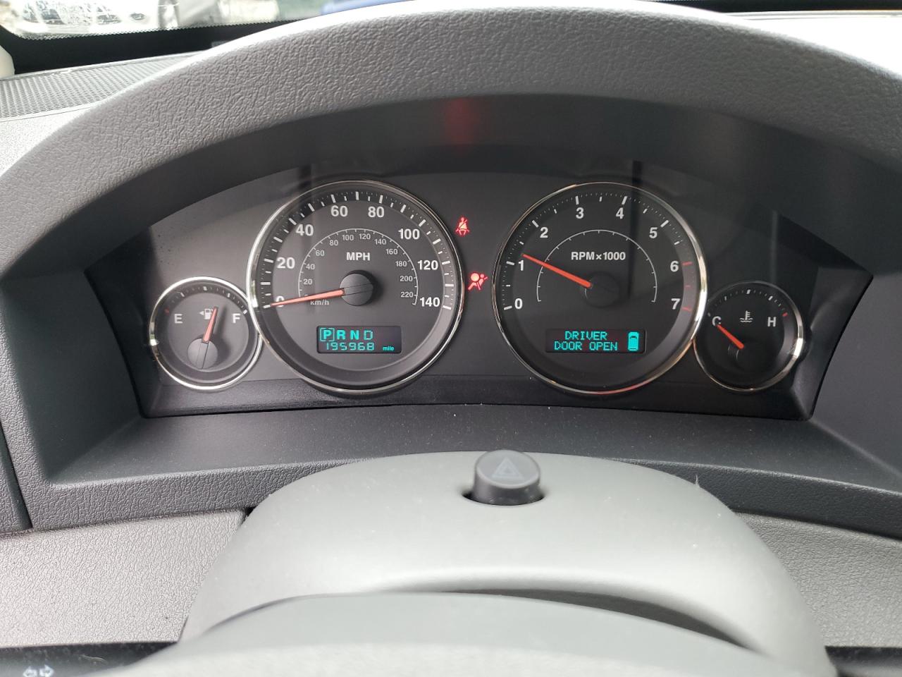 2005 Jeep Grand Cherokee Limited VIN: 1J4HR58N45C631016 Lot: 63297164