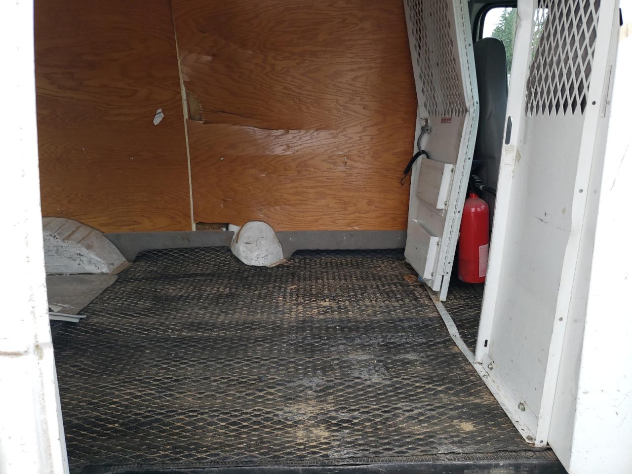 1999 Ford Econoline E250 Van VIN: 1FTNE24L3XHB70470 Lot: 63477474