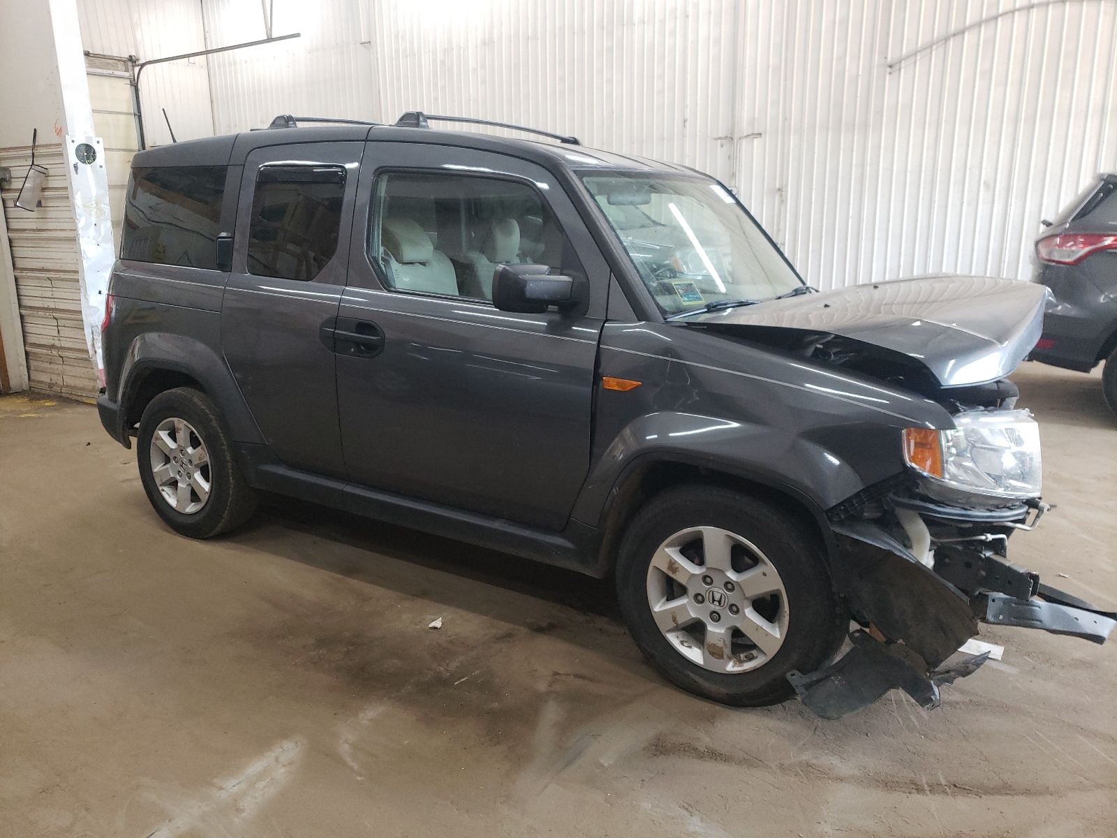 5J6YH2H76BL005711 2011 Honda Element Ex