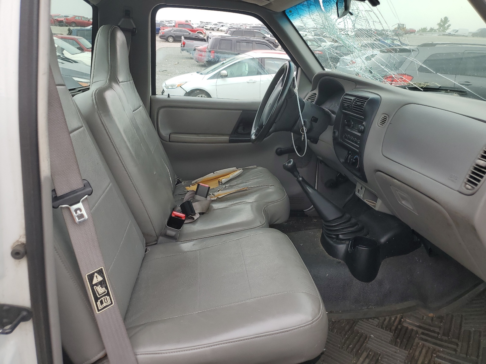 1FTYR10C2YTB06341 2000 Ford Ranger