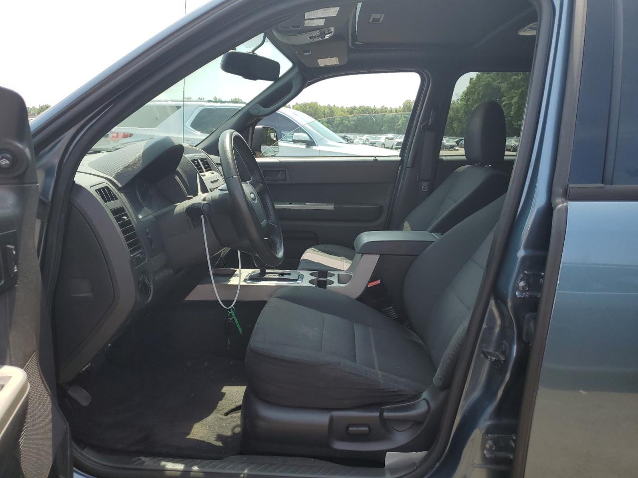 2011 Ford Escape Xlt VIN: 1FMCU9D71BKA90498 Lot: 64467104