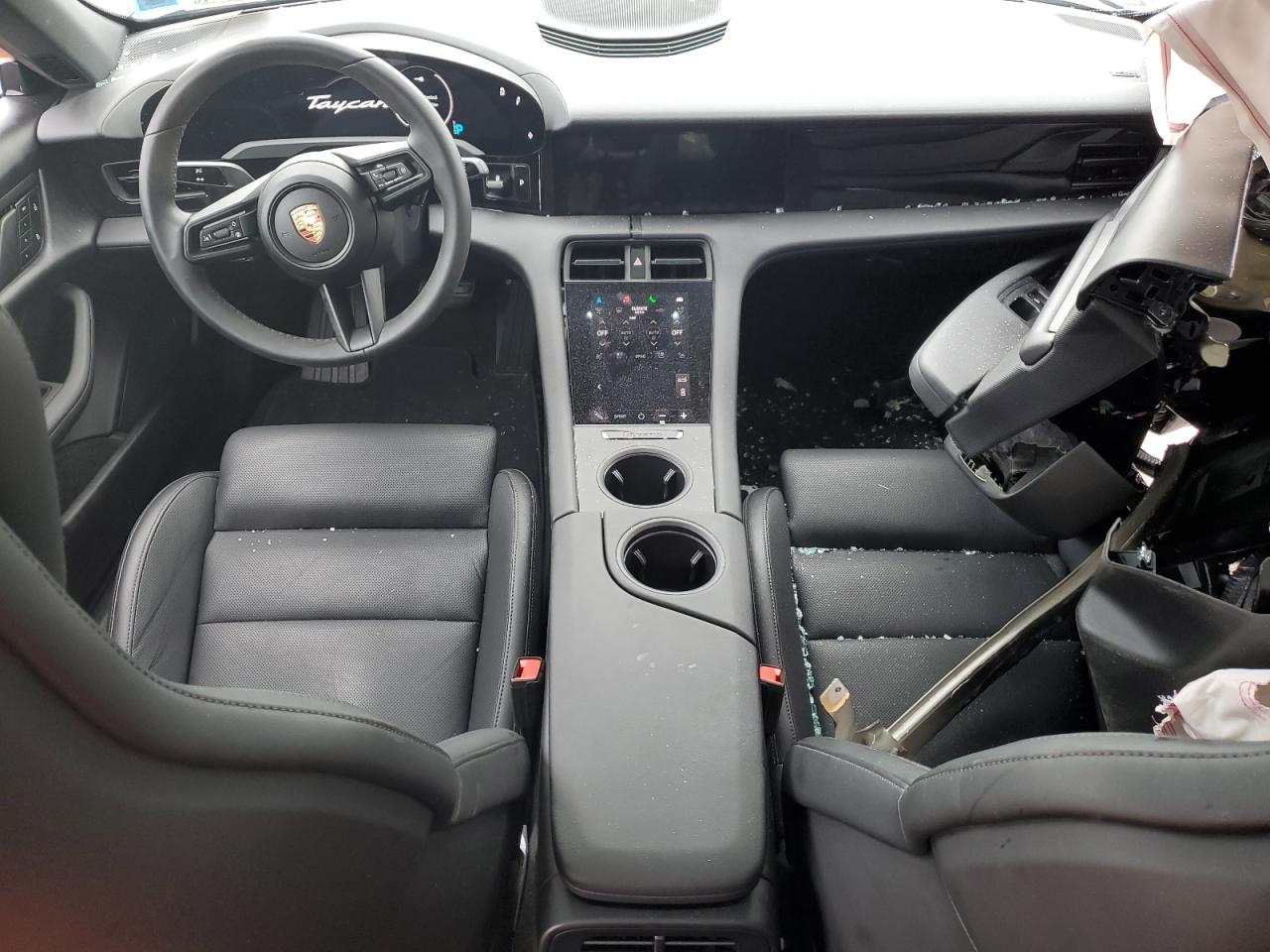 2024 Porsche Taycan - Image 8