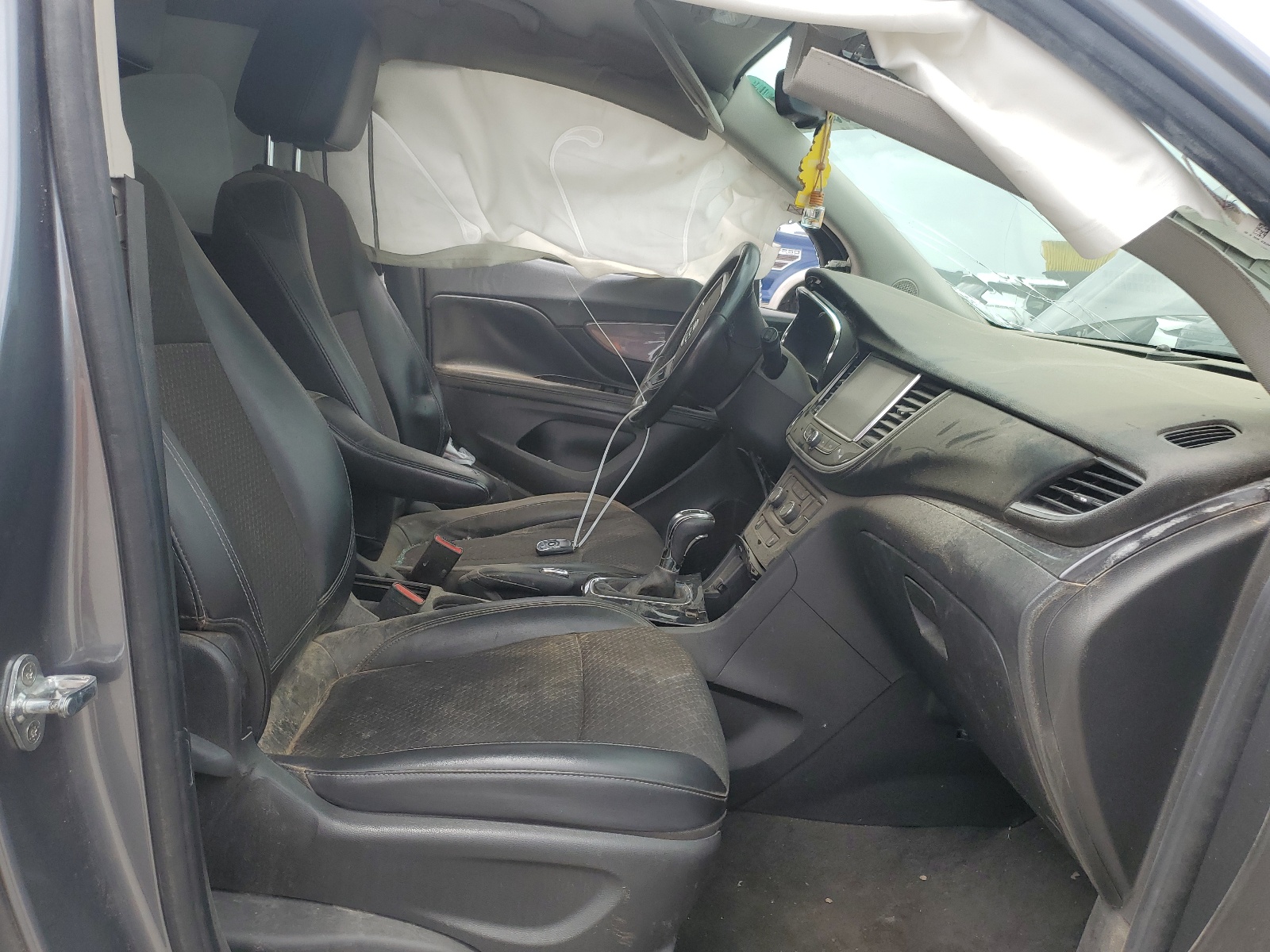KL4CJASB8KB761858 2019 Buick Encore Preferred