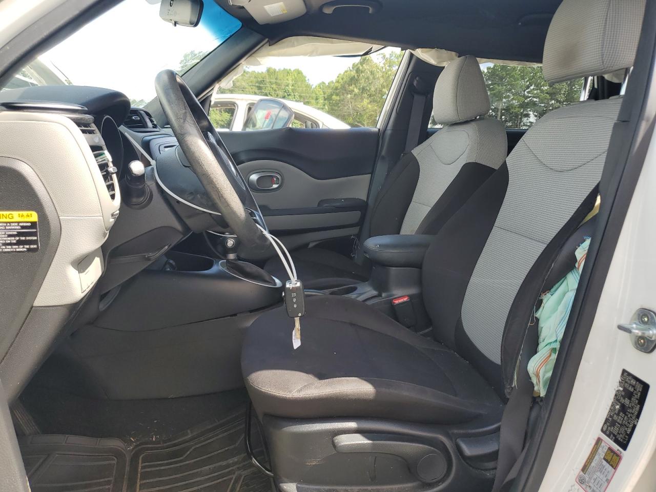 2017 Kia Soul VIN: KNDJN2A27H7461894 Lot: 62263804