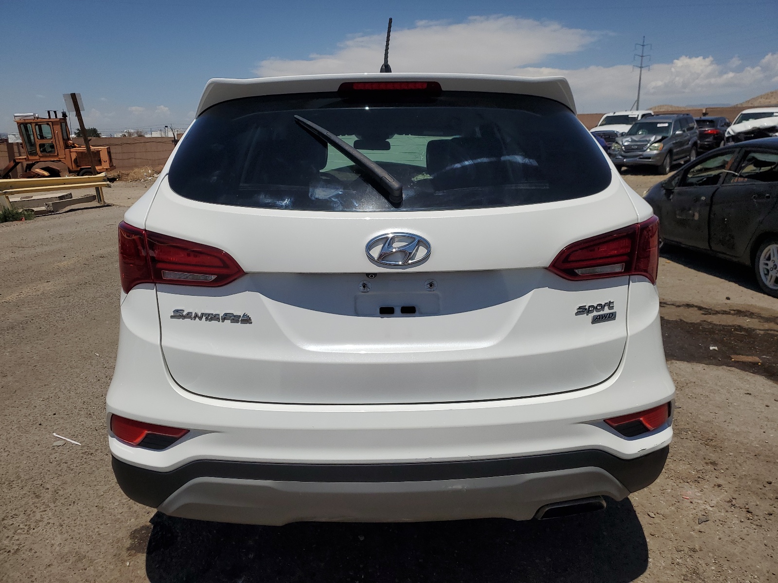 2018 Hyundai Santa Fe Sport vin: 5XYZTDLB2JG540657