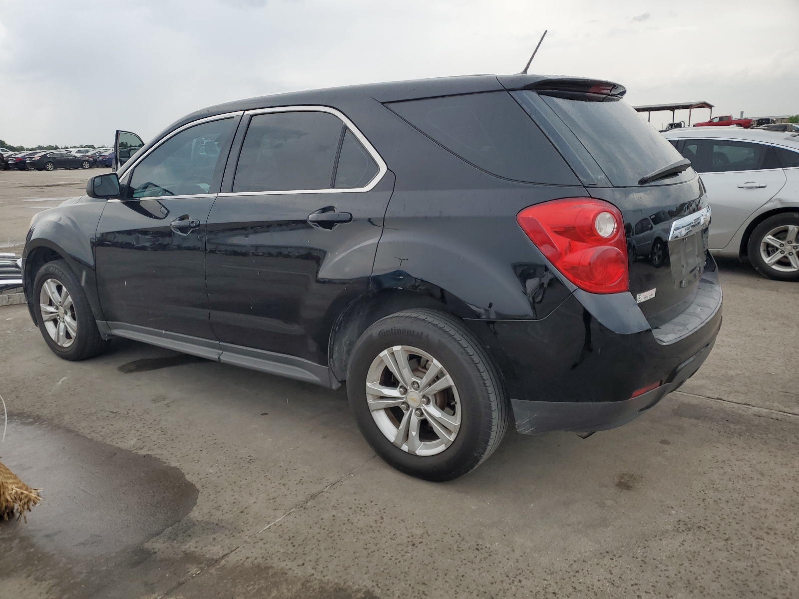 2014 Chevrolet Equinox Ls vin: 2GNALAEK7E1127083