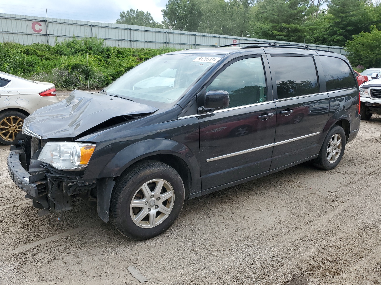 2A8HR54129R665020 2009 Chrysler Town & Country Touring