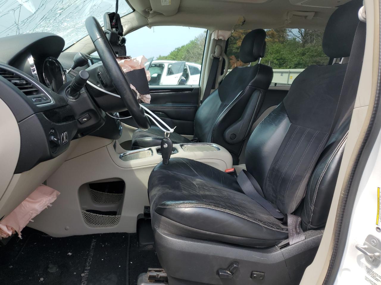 2014 Chrysler Town & Country Touring L VIN: 2C4RC1CGXER338869 Lot: 64025324