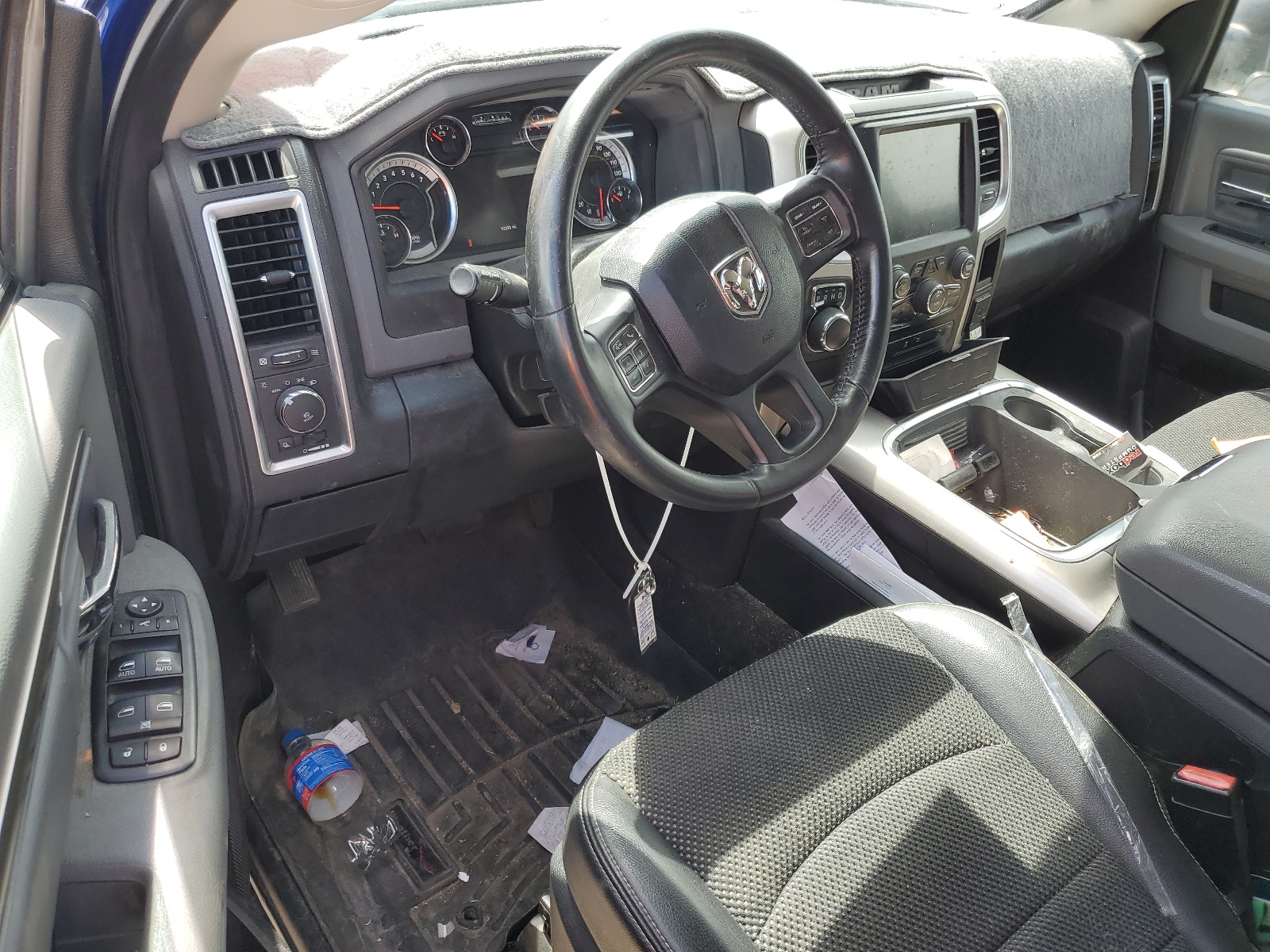 1C6RR6LT3HS662345 2017 Ram 1500 Slt