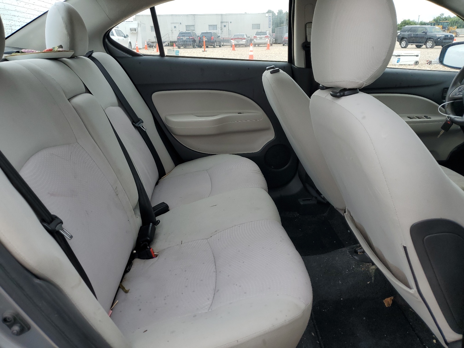 ML32F3FJ2JHF02915 2018 Mitsubishi Mirage G4 Es