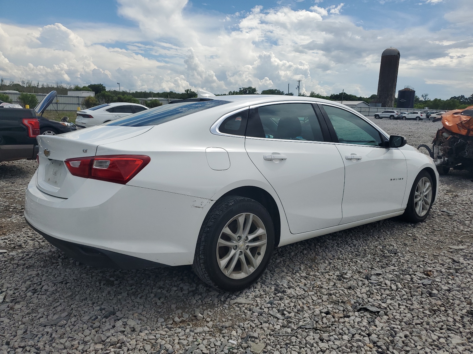 2017 Chevrolet Malibu Lt vin: 1G1ZE5ST4HF145458