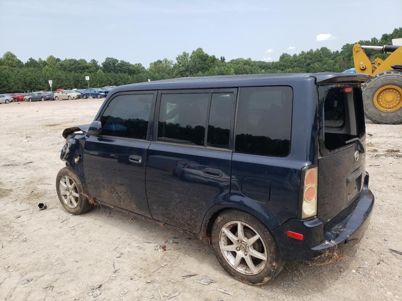 2006 Scion xB - Image 2