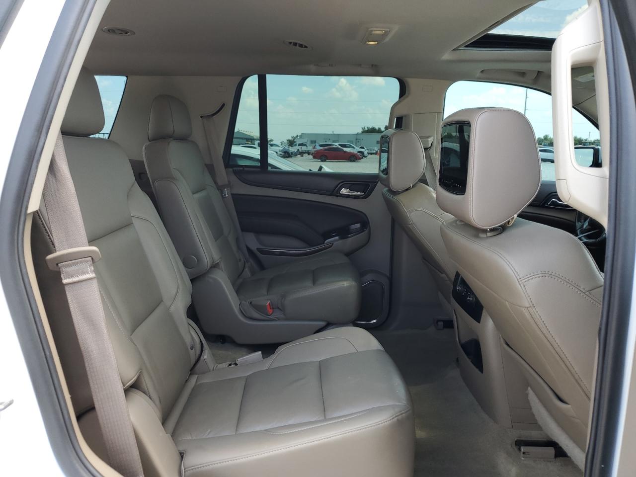 2016 Chevrolet Tahoe C1500 Lt VIN: 1GNSCBKC5GR426766 Lot: 62552964