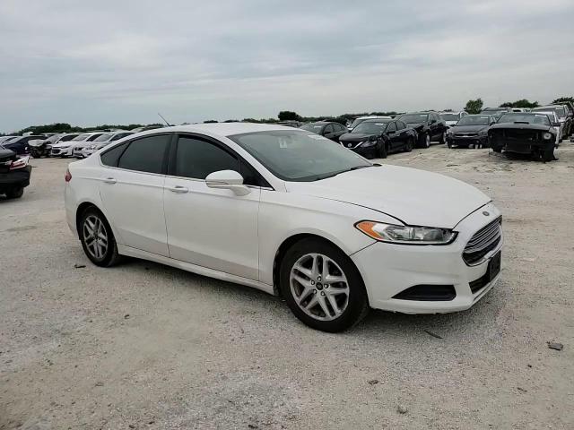 2015 Ford Fusion Se VIN: 3FA6P0H77FR113322 Lot: 63624994